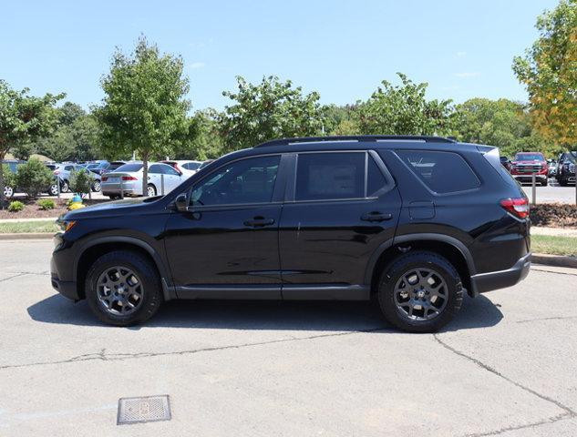 new 2025 Honda Pilot car, priced at $49,975