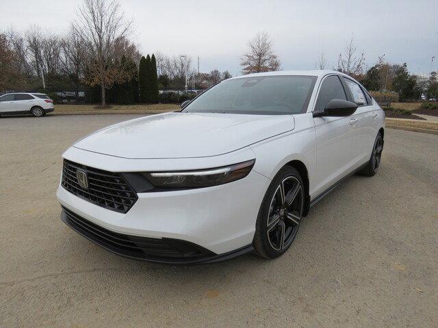 new 2025 Honda Accord Hybrid car, priced at $34,205