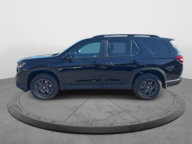 new 2025 Honda Pilot car, priced at $47,837