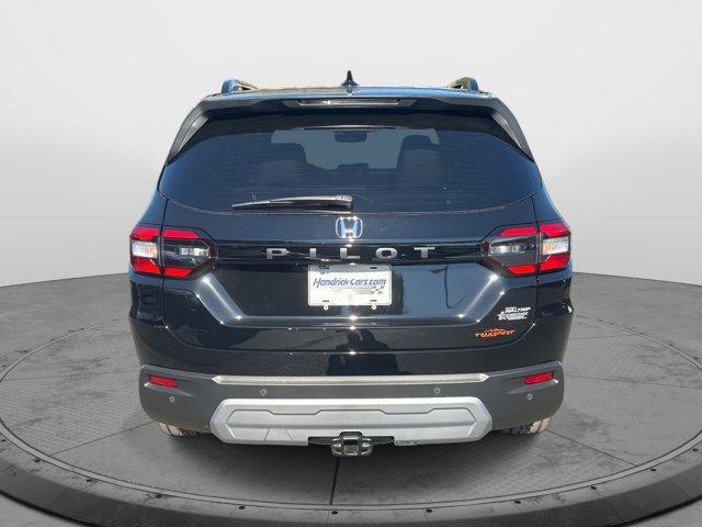new 2025 Honda Pilot car, priced at $47,837