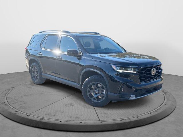 new 2025 Honda Pilot car, priced at $47,837