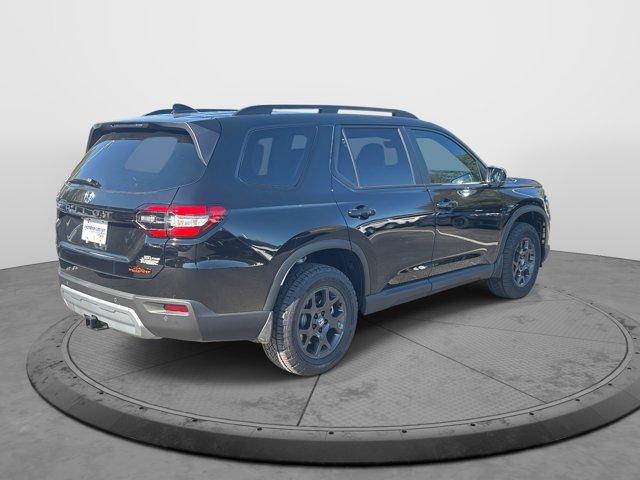 new 2025 Honda Pilot car, priced at $47,837