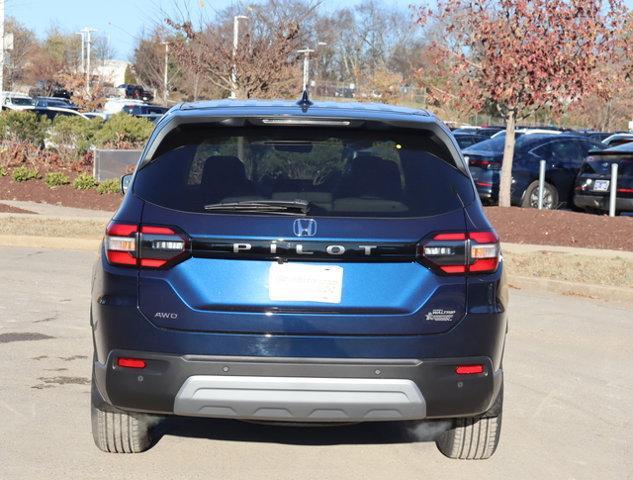 new 2025 Honda Pilot car, priced at $45,995