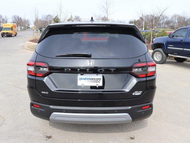 new 2025 Honda Pilot car, priced at $48,250