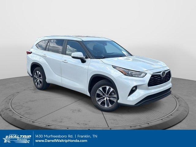 used 2023 Toyota Highlander car, priced at $39,908