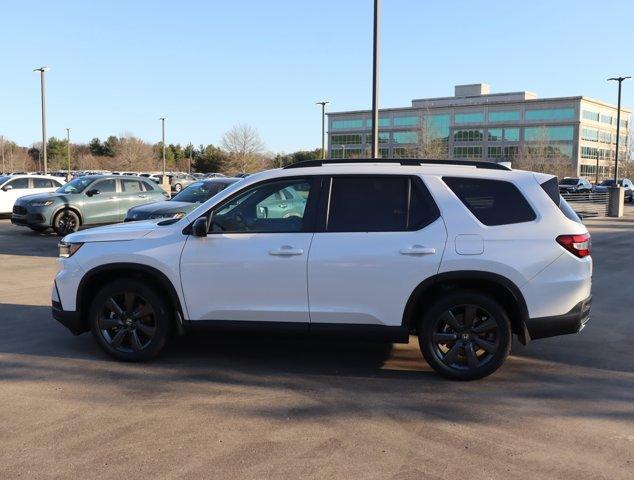 new 2025 Honda Pilot car, priced at $43,205