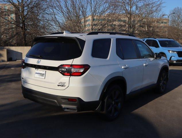 new 2025 Honda Pilot car, priced at $43,205