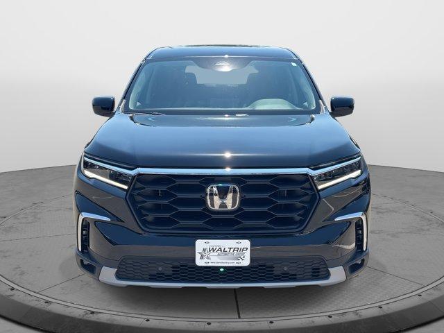 used 2023 Honda Pilot car, priced at $43,861