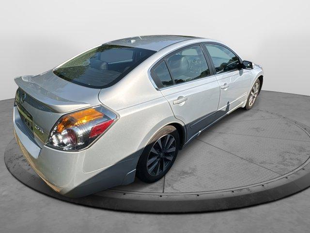used 2010 Nissan Altima car, priced at $7,995