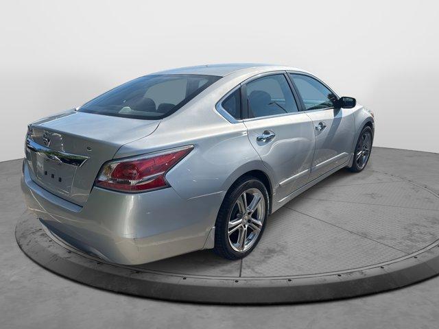 used 2015 Nissan Altima car, priced at $12,994