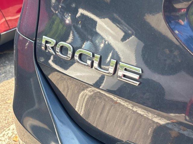 used 2016 Nissan Rogue car, priced at $15,957
