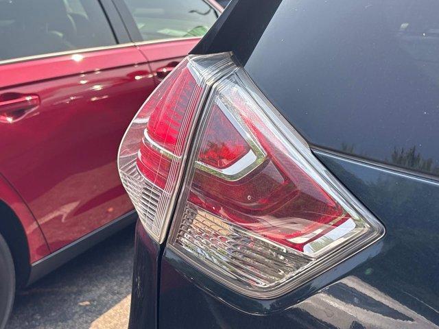 used 2016 Nissan Rogue car, priced at $15,957