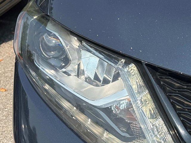 used 2016 Nissan Rogue car, priced at $15,957