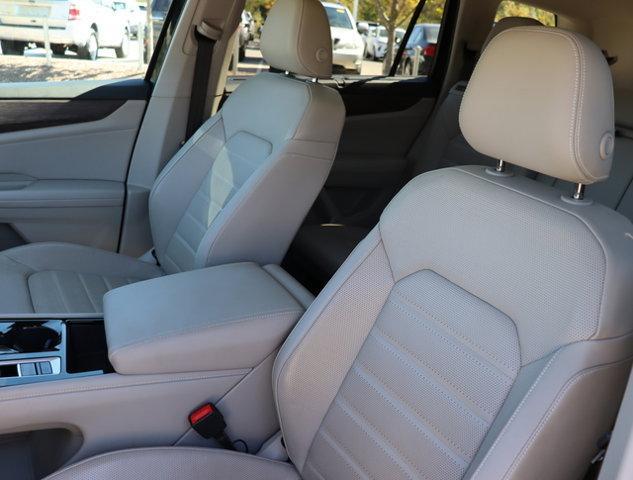 used 2024 Volkswagen Atlas car, priced at $38,918