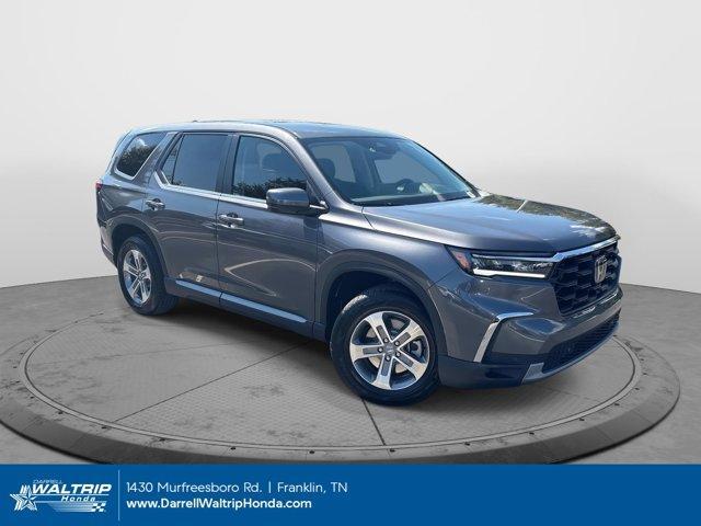 new 2025 Honda Pilot car, priced at $42,851