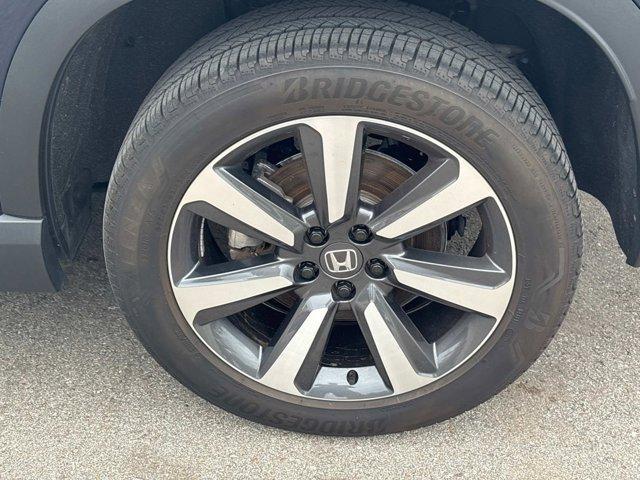used 2023 Honda Pilot car, priced at $45,921