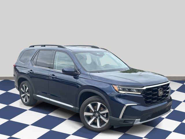 used 2023 Honda Pilot car, priced at $45,921