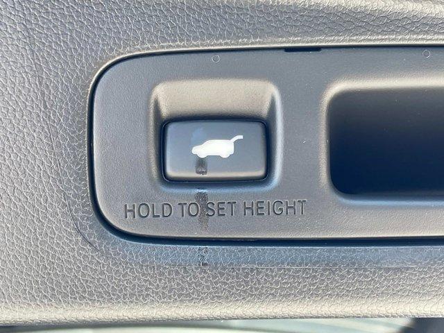 new 2025 Honda CR-V Hybrid car, priced at $40,000