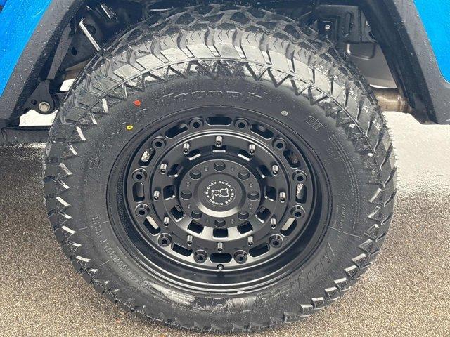 used 2021 Jeep Gladiator car, priced at $35,875