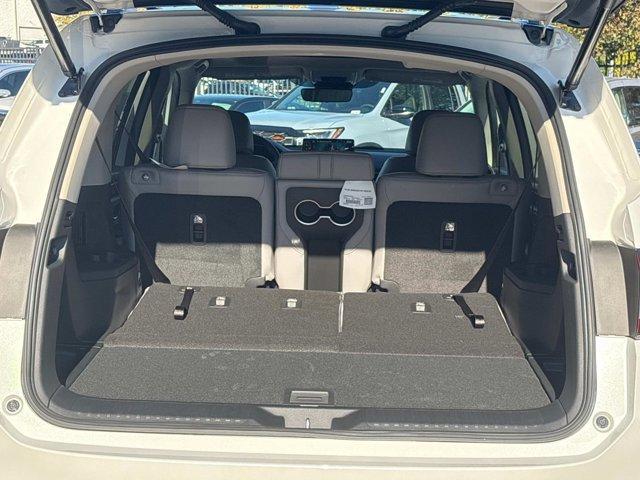 new 2025 Honda Pilot car, priced at $49,171