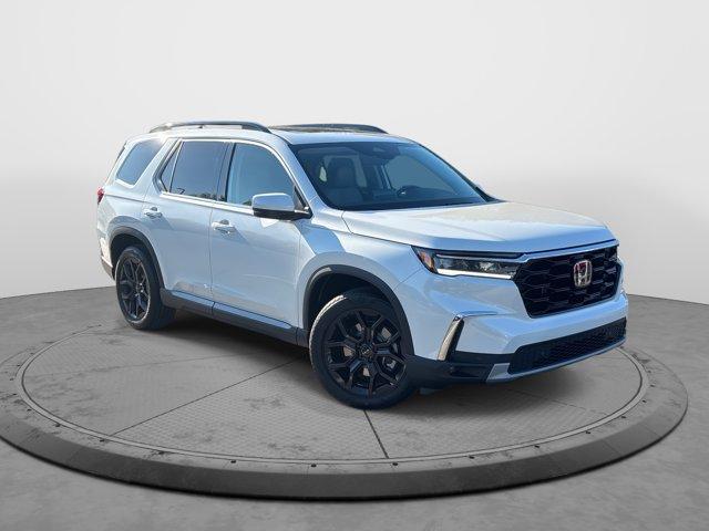 new 2025 Honda Pilot car, priced at $49,171
