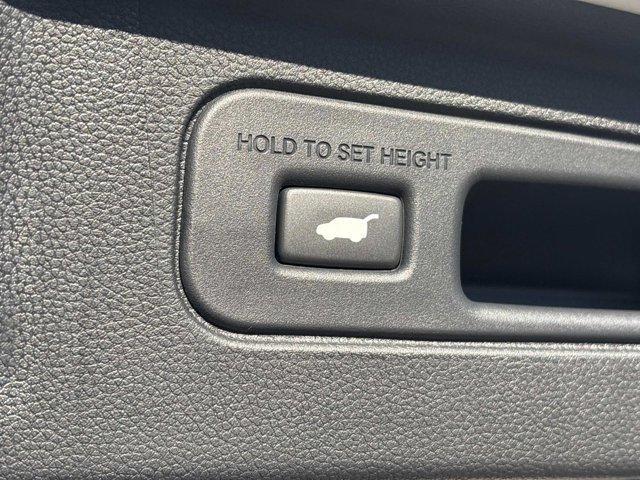 new 2025 Honda Pilot car, priced at $49,171