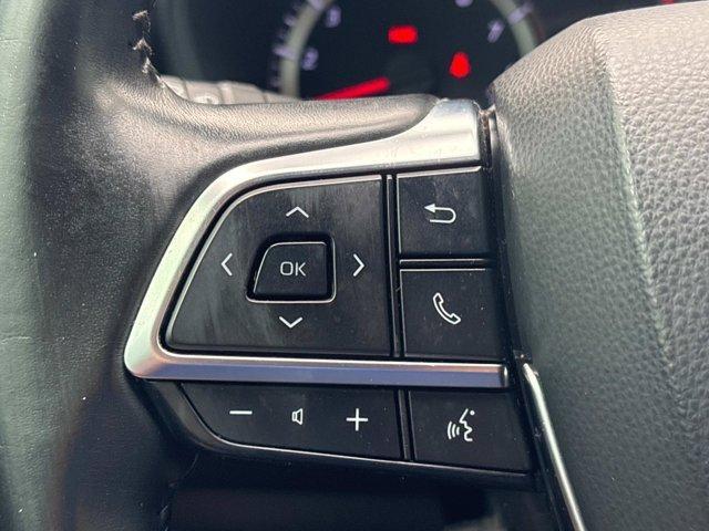 used 2021 Toyota Highlander car, priced at $31,173