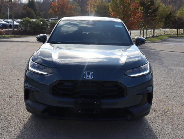 new 2025 Honda HR-V car, priced at $28,005