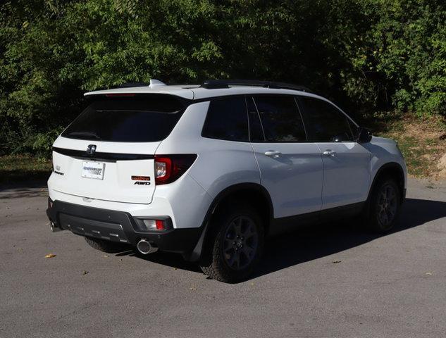 new 2025 Honda Passport car, priced at $45,850