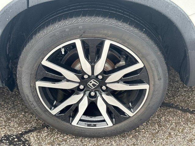 used 2022 Honda Pilot car, priced at $39,923