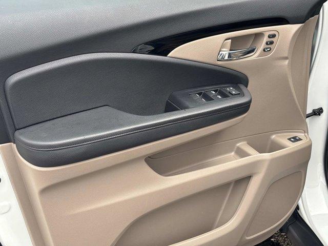 used 2022 Honda Pilot car, priced at $39,923