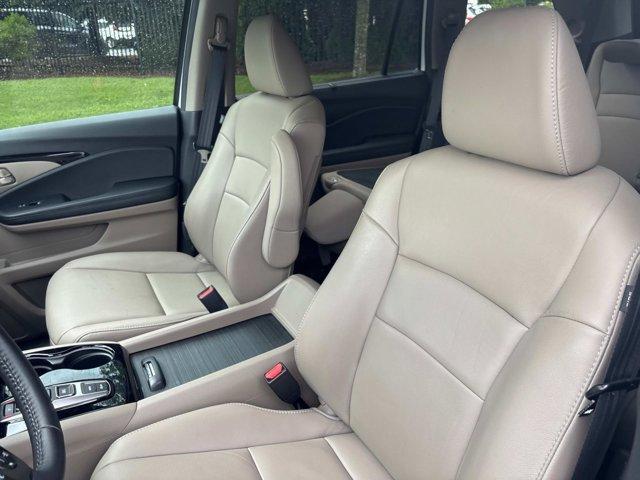 used 2022 Honda Pilot car, priced at $39,923