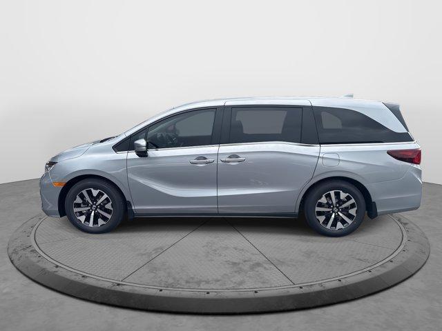new 2026 Honda Odyssey car, priced at $44,290