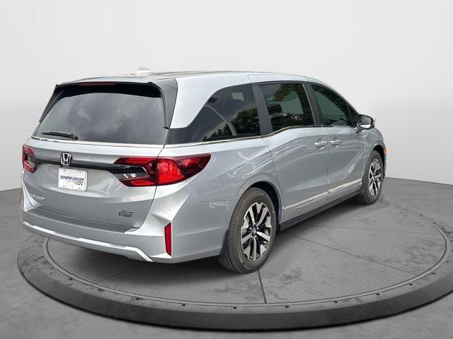 new 2026 Honda Odyssey car, priced at $44,290