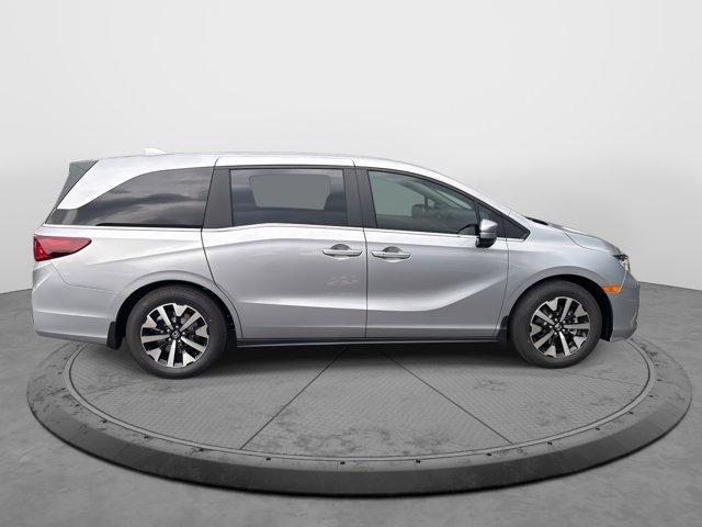 new 2026 Honda Odyssey car, priced at $44,290
