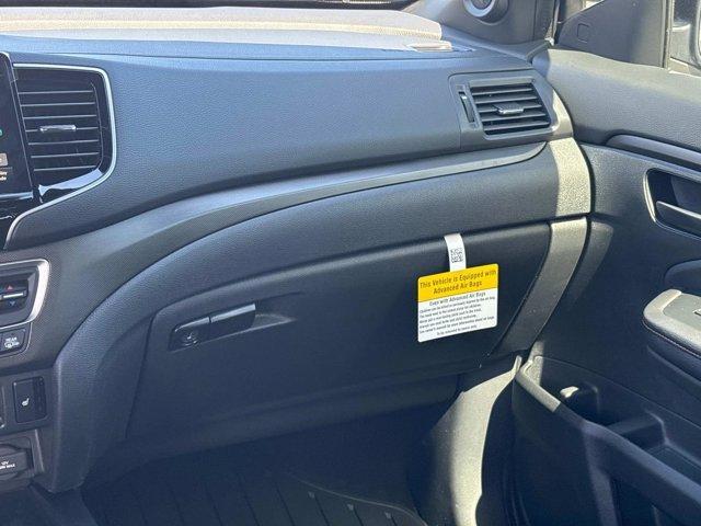 new 2025 Honda Ridgeline car, priced at $46,585