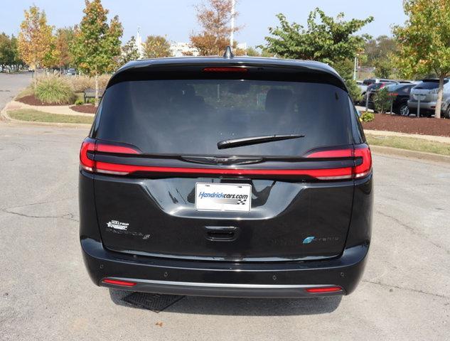 used 2022 Chrysler Pacifica Hybrid car, priced at $34,983