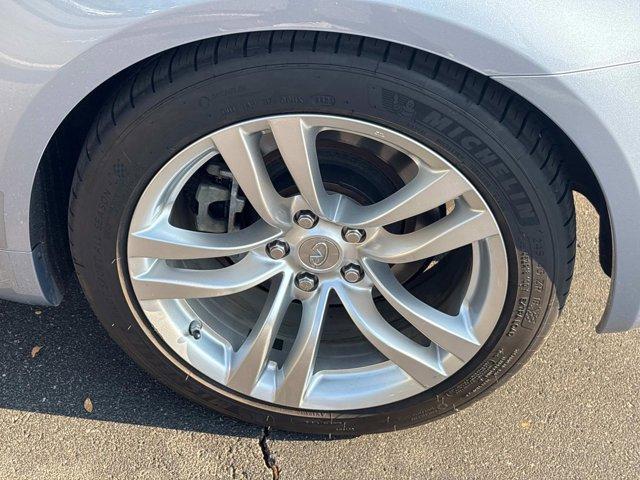 used 2009 INFINITI G37 car, priced at $13,982