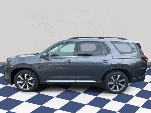 used 2025 Honda Pilot car, priced at $51,050