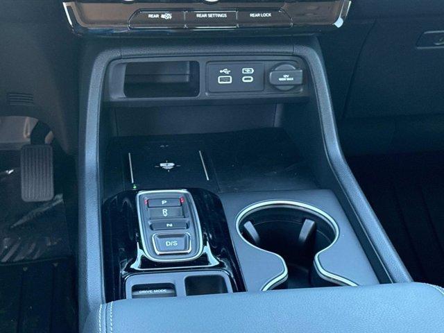 new 2025 Honda Pilot car, priced at $47,232