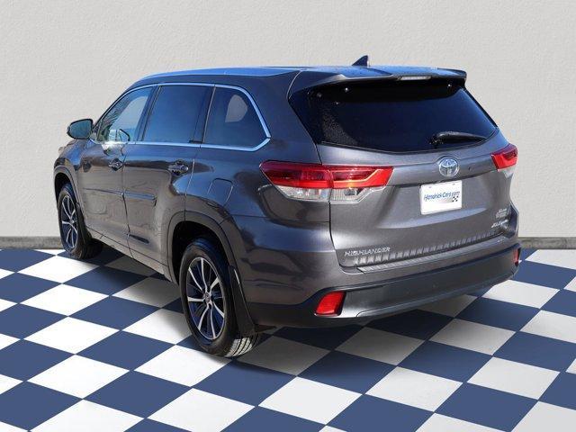 used 2017 Toyota Highlander car, priced at $20,528