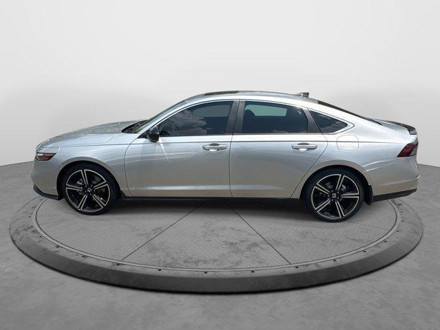 new 2025 Honda Accord Hybrid car, priced at $33,228