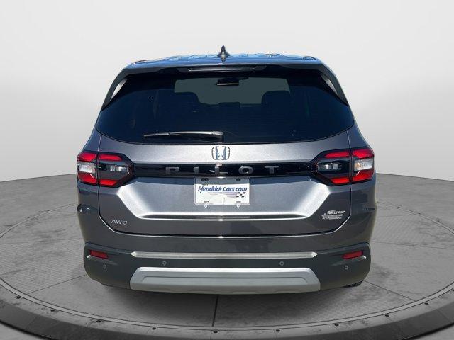 new 2025 Honda Pilot car, priced at $44,820