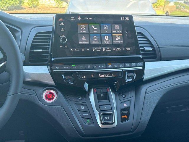 new 2026 Honda Odyssey car, priced at $45,685