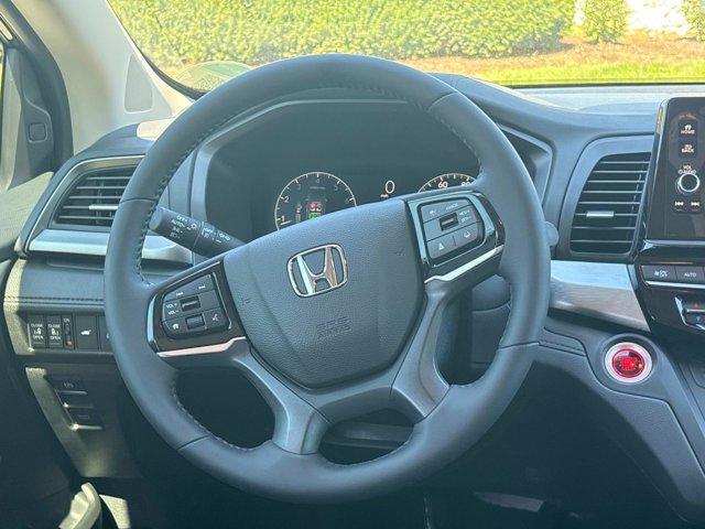 new 2026 Honda Odyssey car, priced at $45,685