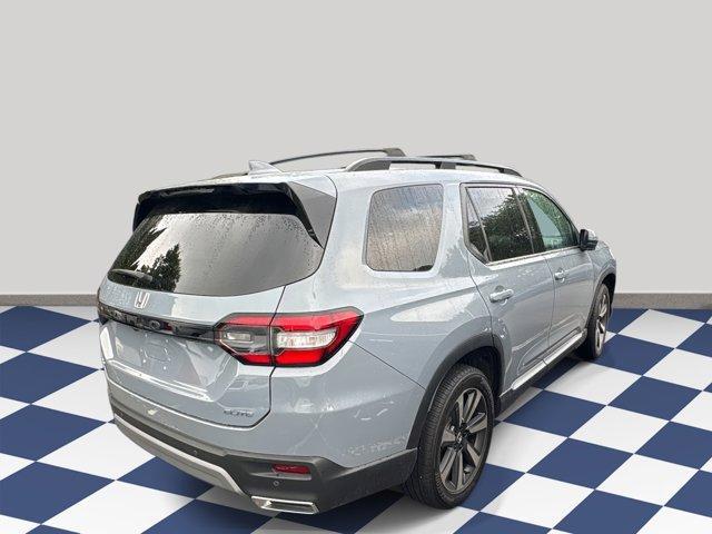 used 2023 Honda Pilot car, priced at $49,425