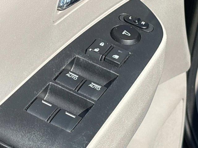 used 2017 Honda Odyssey car, priced at $17,071