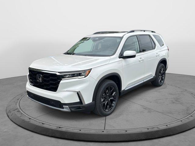 new 2025 Honda Pilot car, priced at $52,405