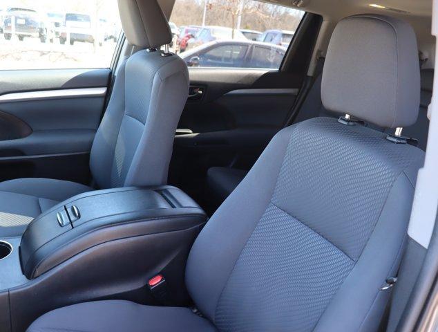 used 2019 Toyota Highlander car, priced at $18,933