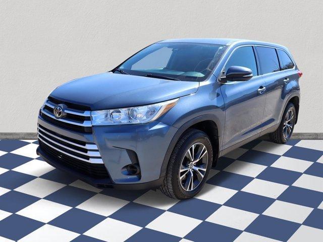 used 2019 Toyota Highlander car, priced at $18,933